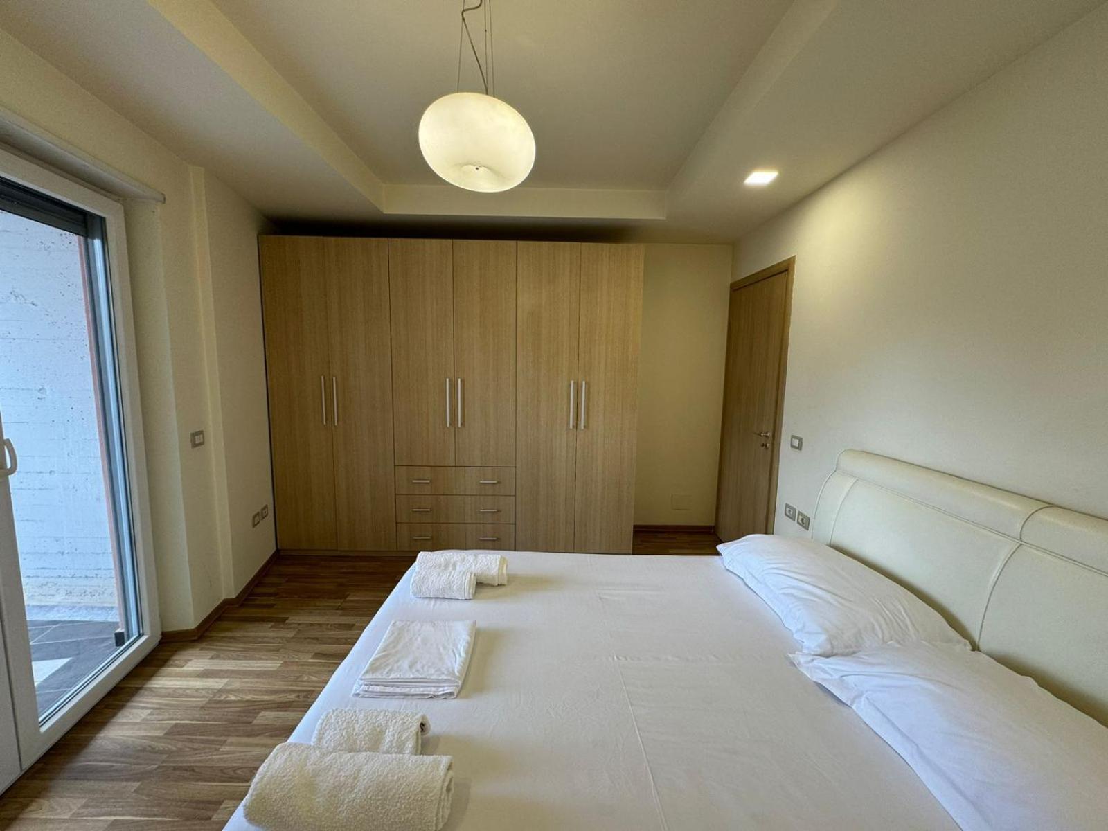 Diem Apartment Near Pazari I Ri Tiranë Ngoại thất bức ảnh