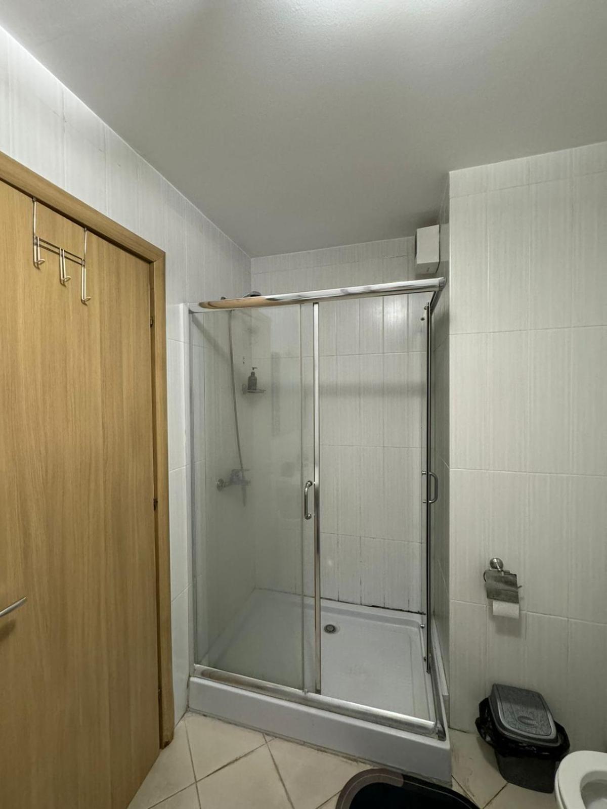 Diem Apartment Near Pazari I Ri Tiranë Ngoại thất bức ảnh