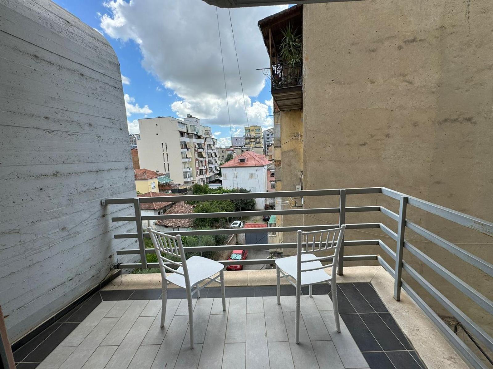 Diem Apartment Near Pazari I Ri Tiranë Ngoại thất bức ảnh