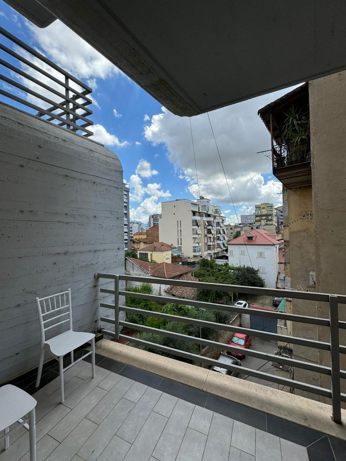 Diem Apartment Near Pazari I Ri Tiranë Ngoại thất bức ảnh